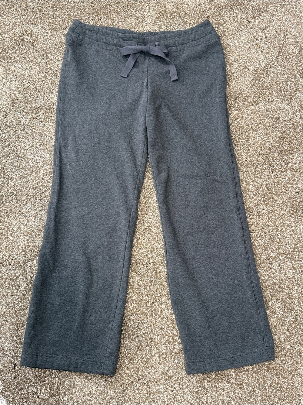 Like New Women’s Eddie Bauer Gray Sweats